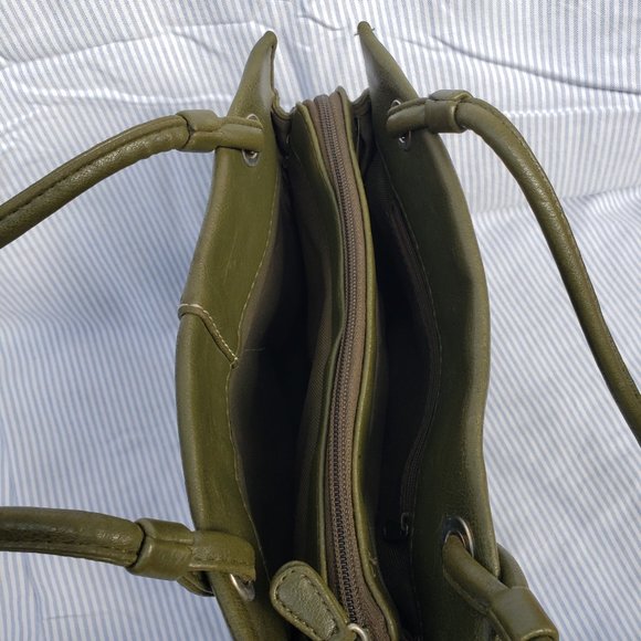 Casual Olive Green Purse - Picture 2 of 2